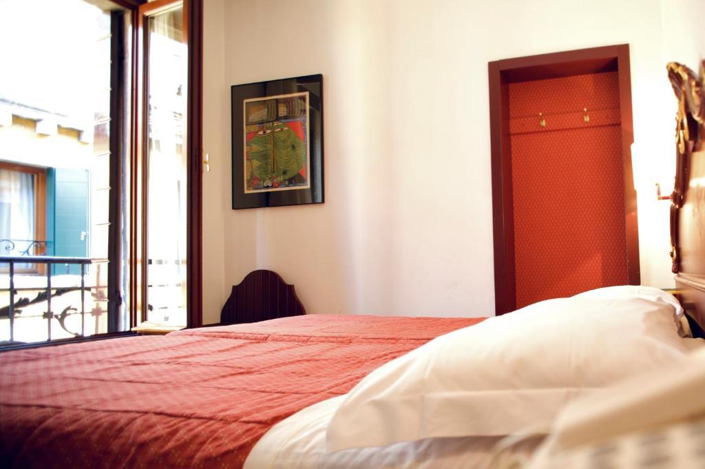 Hotel Serenissima Venedig